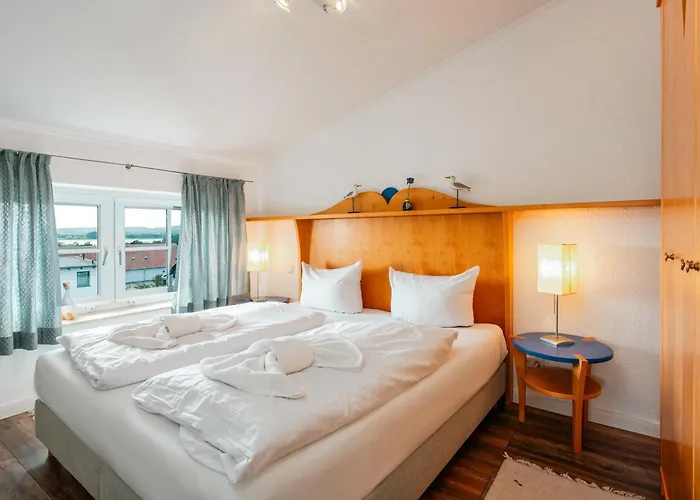 Oberdeck, Columba Daire Sellin (Rugen)